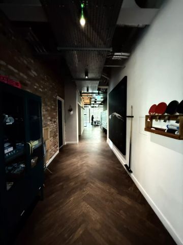 Deluxe - Photo 3