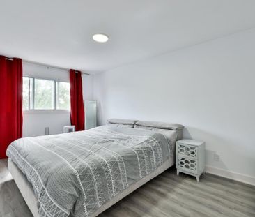 Appartement à louer - Laval (Vimont) (Autres) - Photo 2