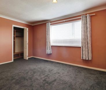 2 bedroom end of terrace house to rent - Photo 3