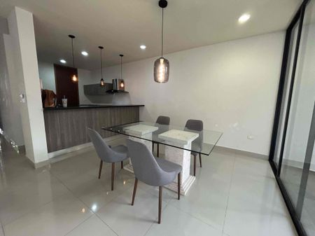 Townhouse con alberca y completamente amueblado, en Temozón. - Photo 3