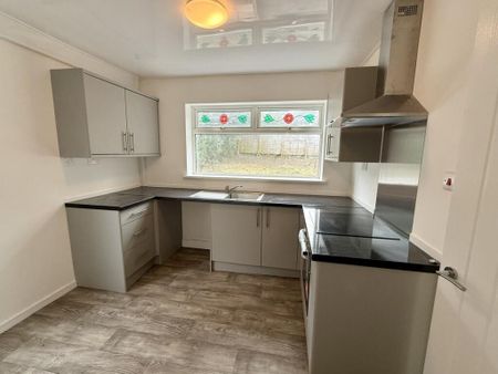 Jude Place, Peterlee - Photo 5