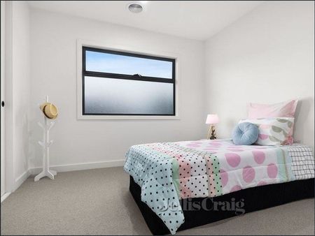 2/42 Graham Street, Newport - Photo 2