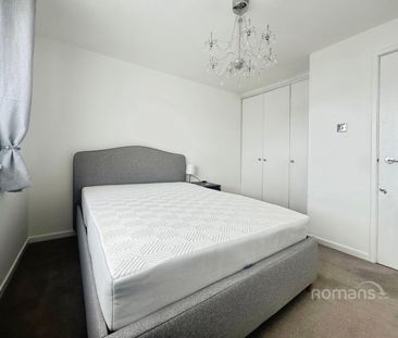 1 bedroom property to rent - Photo 1