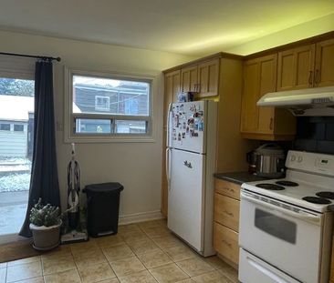 For Lease - 75 Bartlett Avenue Unit# Main, Toronto, Ontario - Photo 5