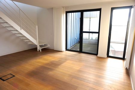 Schitterend duplex-penthouse appartement in het centrum van Leuven. - Photo 3