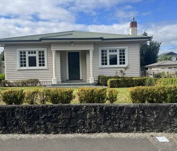 THREE BEDROOMS - HOSPITAL AREA - Photo 1