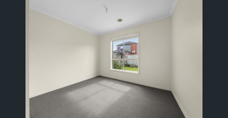 4-Bedroom Family Home in Prime Craigieburn Location - Photo 4