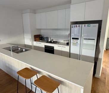 Ascot Vale - Photo 3