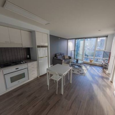 Downtown Vancouver *Furnished* 1 Bedroom + Den Apartment - Photo 3