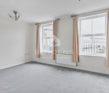 3 bedroom terraced house to rent - Photo 3