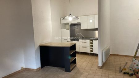 Location Appartement 2 pièces 49m² - Photo 4