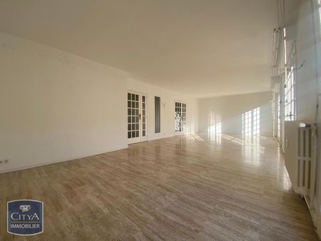 Location Appartement 4 pièces 123m² AVIGNON 84000 - Photo 4