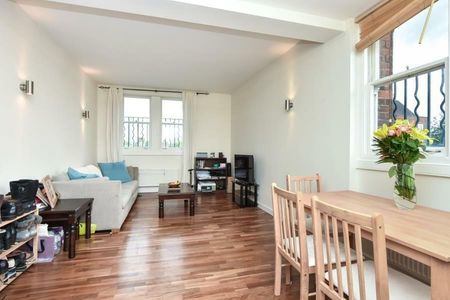 1 Bed Flat, London, SW11 - Photo 3