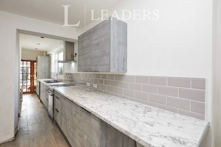 3 bedroom house to rent Nottingham Road, Alfreton, DE55 - Photo 5