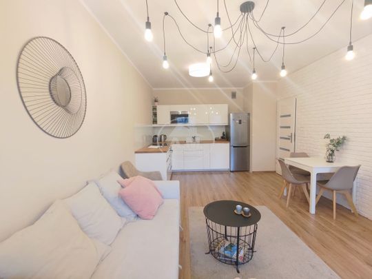 Piękne mieszkanie, balkon, Super urządzone - Фото 1