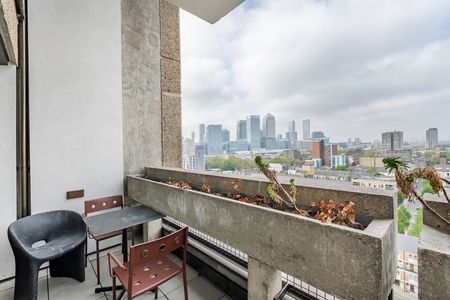 3 bedroom apartment to rent - Photo 2