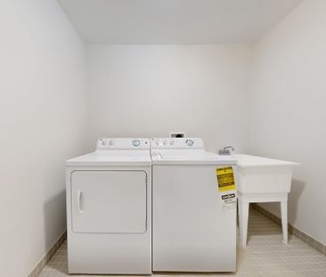 For Lease - 11 Robert Wilson Crescent, Georgina, Ontario - Photo 6