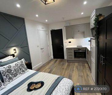 1 bedroom in a house share to rent - Photo 5