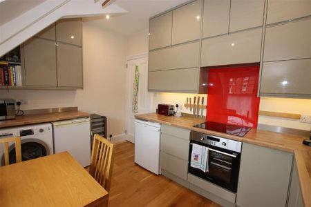 1 bedroom flat to rent - Photo 3