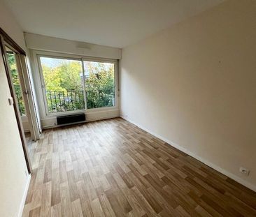 Location Appartement 2 pièces 52m² BRUNOY 91800 - Photo 1
