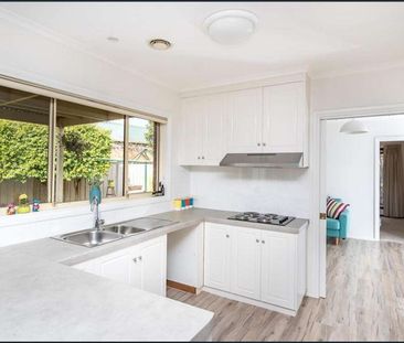 6 Washington Dr, Mildura, Vic 3500 - Photo 4