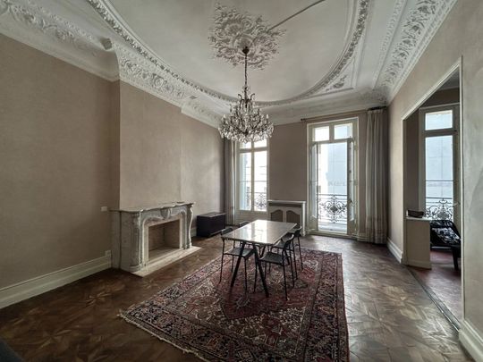 Appartement 7 pièces 183m2 MARSEILLE 1ER 2 900 euros - Photo 1