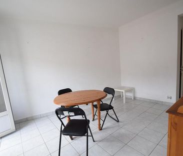 Location Appartement 2 pièces 33m² AUBENAS 07200 - Photo 2
