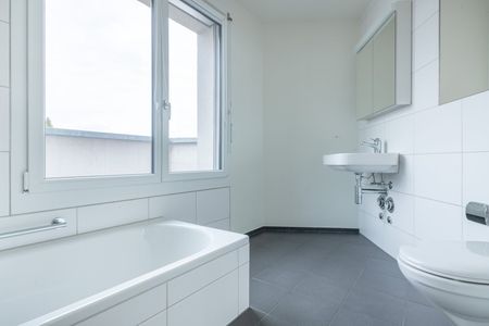 3.5 Zimmer, 91 m², 6. Stock - Photo 5