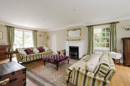 6 bedroom detached house to rent - Photo 5