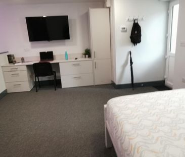 1 bedroom private hall to rent - Photo 4