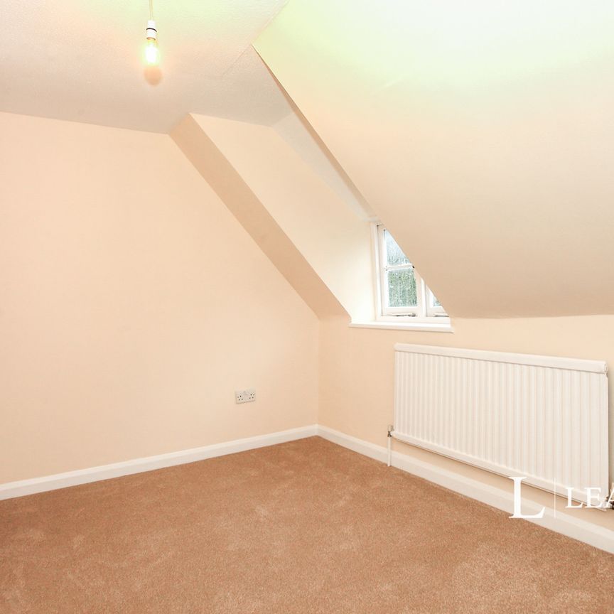 2 bedroom cottage to rent The Green, Peterborough, Cambridgeshire, PE4 - Photo 1