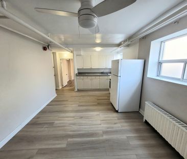 For Lease - 852 Broadview Avenue Unit# B1, Toronto, Ontario - Photo 5