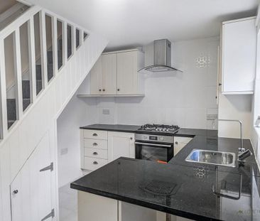 1 bedroom terraced house to rent - Photo 5