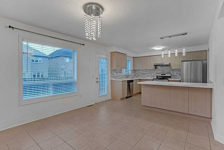 For Lease - 12 Bloomsbury Road, Markham, Ontario - Photo 5