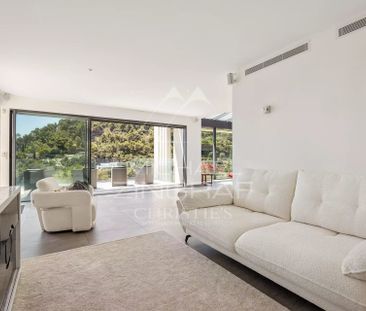 Villefranche-sur-Mer – Superbe villa contemporaine avec vue mer - Photo 3