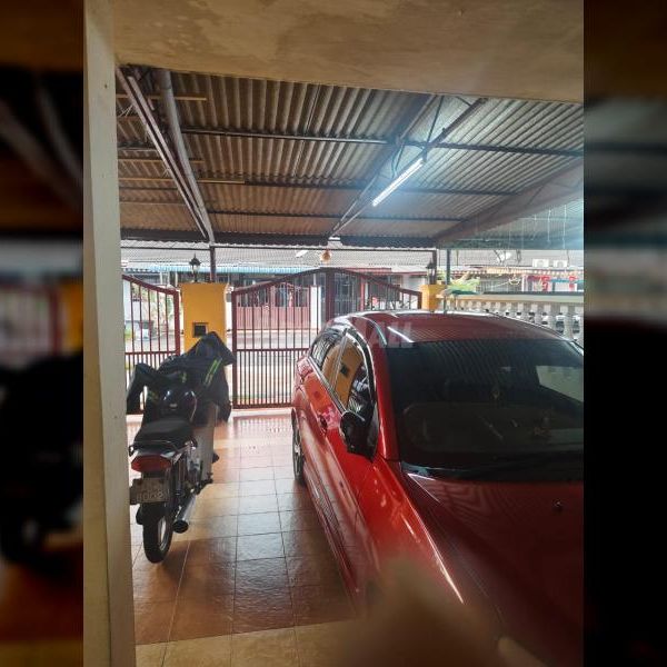 JLN DATO YUSOF SHAHBUDIN SINGLE STOREY TERRACE HOUSE AT TAMAN SENTOSA, KLANG - Photo 1