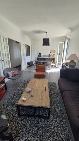 Location Appartement 3 pièces 80m² BAYONNE 64100 - Photo 2