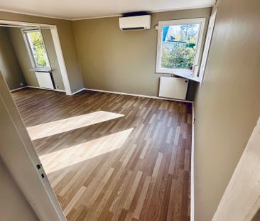 Höga Hallar, Mölnlycke - Photo 2