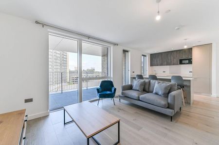 3 bedroom flat to rent - Photo 3