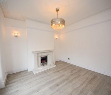 3 bed House - Mid Terrace for Rent - Photo 3