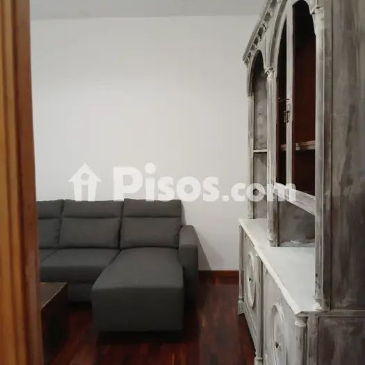 Piso en alquiler en Avenida de Buenos Aires, 105, cerca de Calle Camino Caneiro - Photo 1