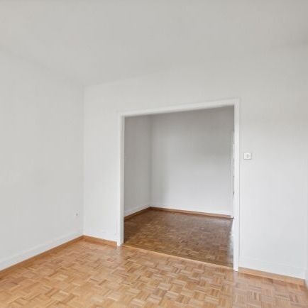 Apartment - Photo 1