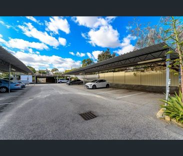 Location Location! - Photo 1