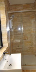 Priory Avenue, High Wycombe - Photo 3