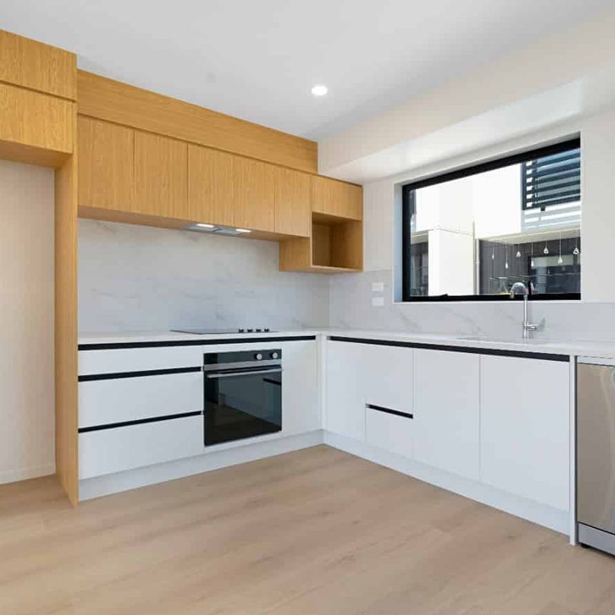 1/16 Hewlett Road, Massey - Photo 1