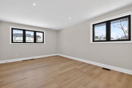 For Lease - 33 Lancer Drive, Vaughan, Ontario - Photo 4
