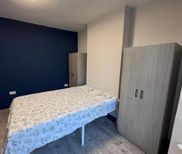 5 bedroom flat share to rent - Photo 1