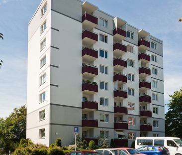 Gepflegte Wohnung in guter Lage - Foto 2