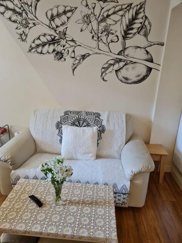 1 Bed Flat, Fulham Road, SW6 - Photo 2