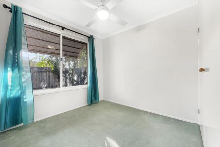 Spacious Duplex - 150m to Beach, Cafes and Park - Photo 2